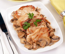 Bife com natas e cogumelos